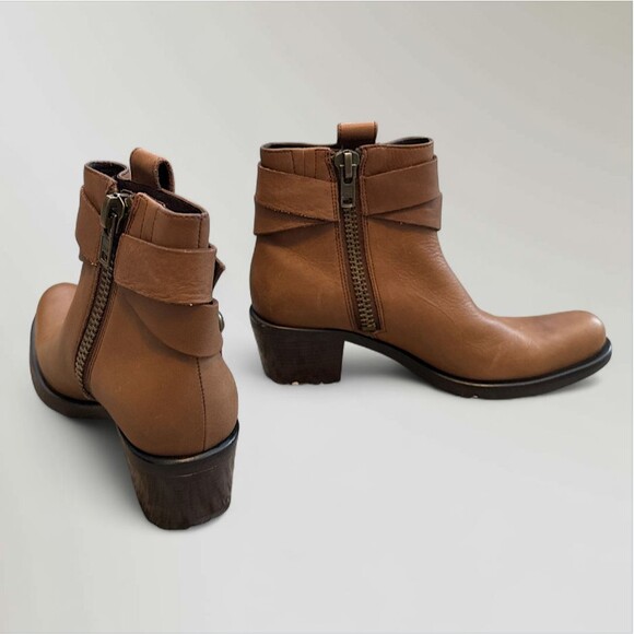 NWT Cole Haan Women's Galveston Low Boot gSeries Brown Leather Size 6B - Picture 2 of 9